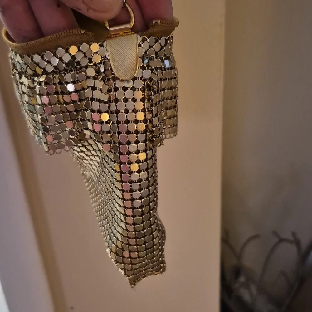 Vintage John Weitz Gold Metal Mesh Evening Chain Strap Bag